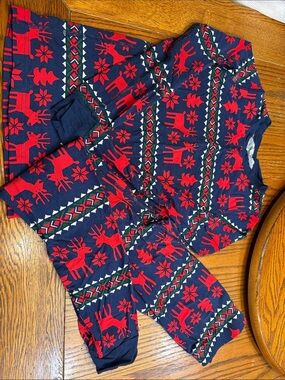 Hanna Andersson Navy and Red Reindeer Holiday Pajama Set